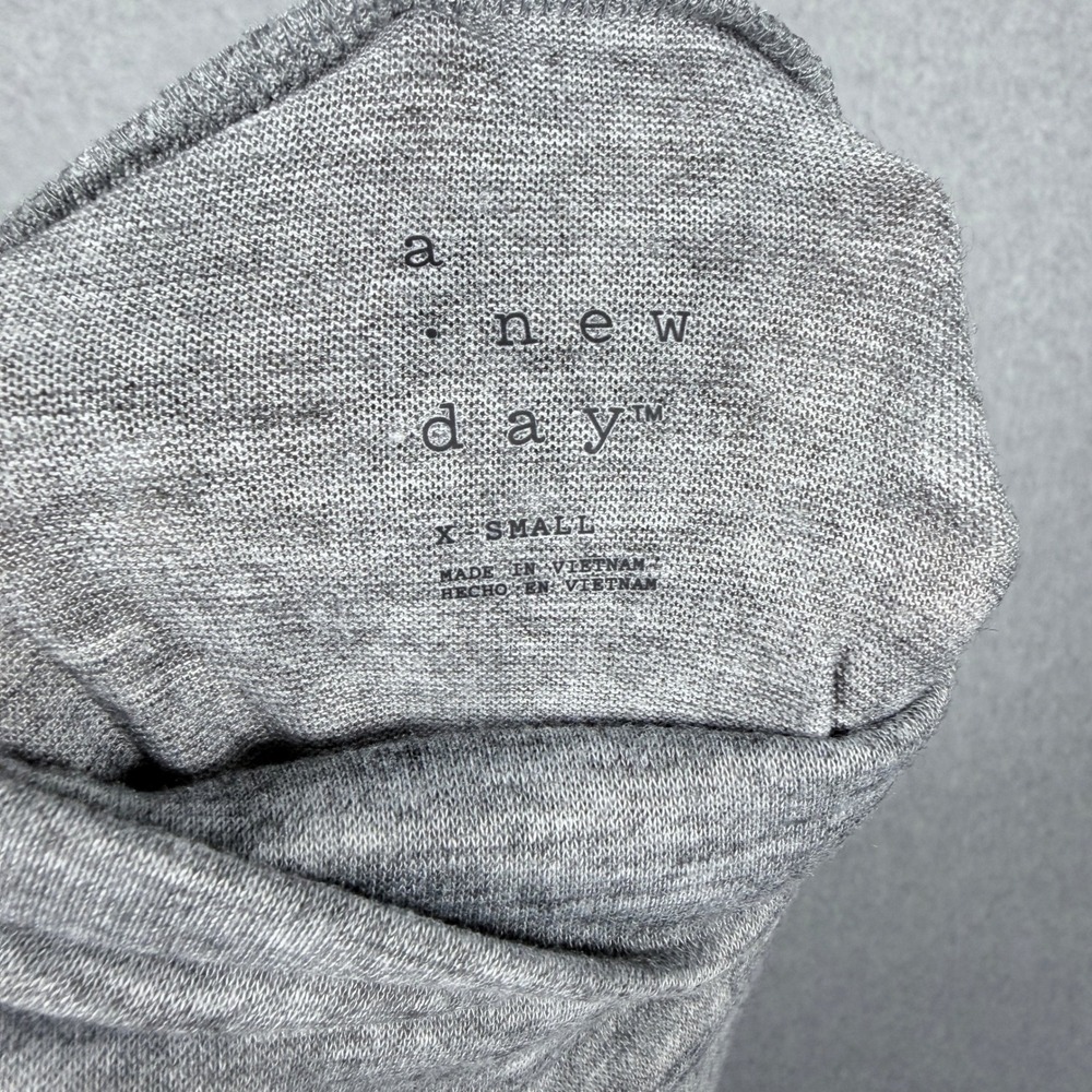 A New‎ Day Womens Heather Gray Turtleneck Long Sleeve Top XS 018 01 8931 - Picture 7 of 7